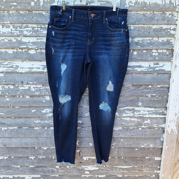 Edgely Curvy High Rise Mid Fit Ripped Super Skinny Jean Size 16W - Picture 2 of 8